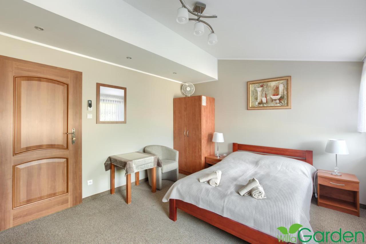 Willa Garden 60M Od Plazy Устроне-Морське Екстер'єр фото